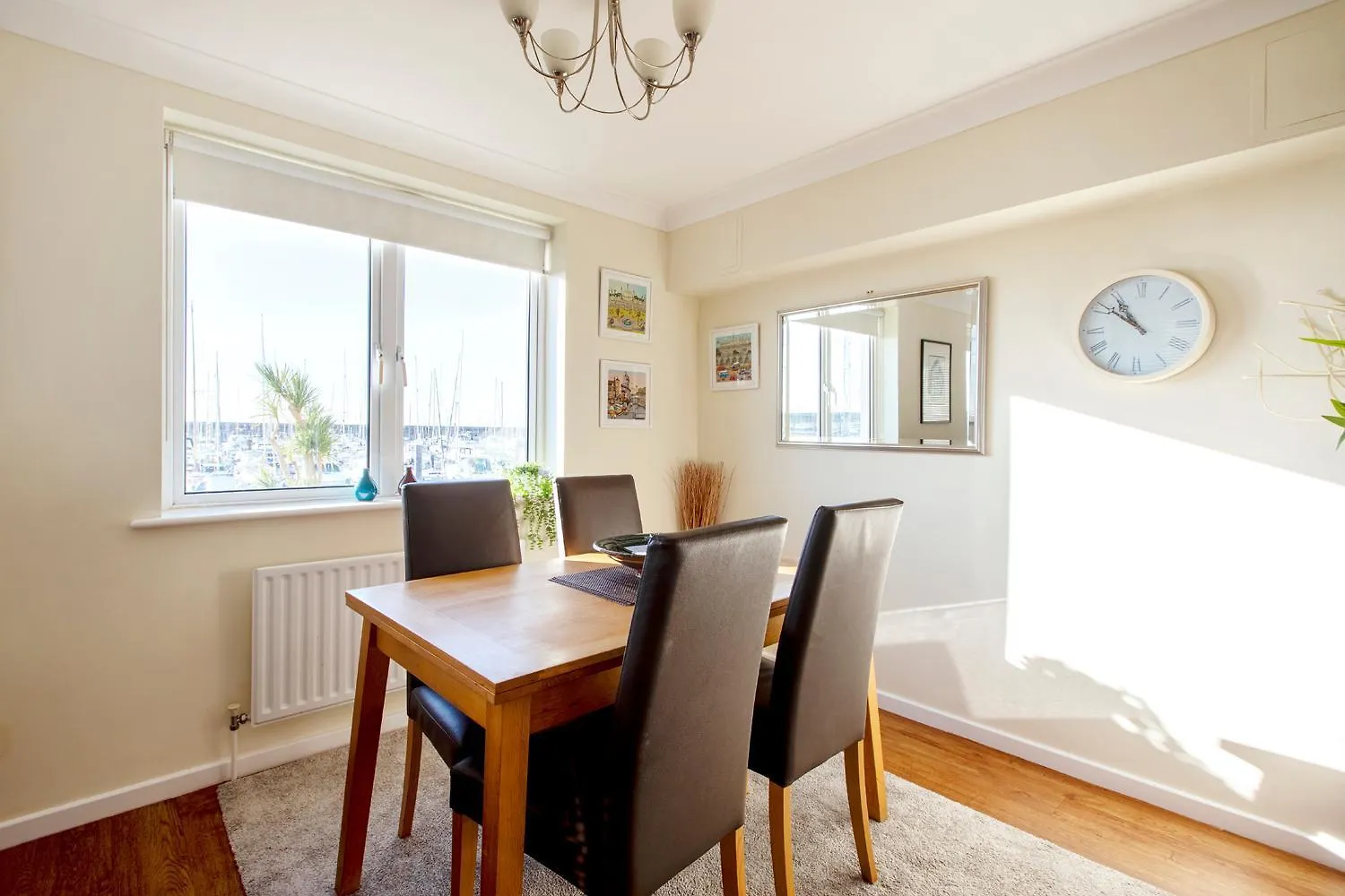 2Br Apartment With Balcony On Brighton Marina United Kingdom